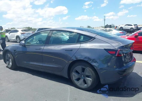 2023 Tesla Model 3 Rear-Wheel Drive z USA, uszkodzony, nr VIN 5YJ3E1EA4PF461624